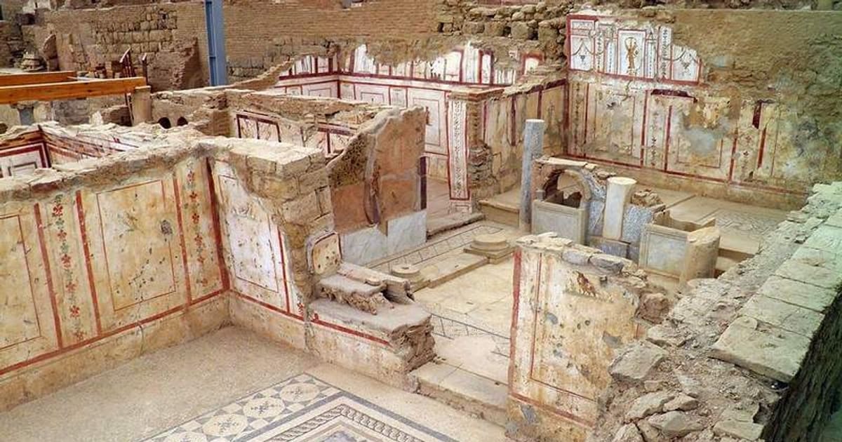 Interior de las Casas Adosadas de Éfeso con frescos y mosaicos conservados